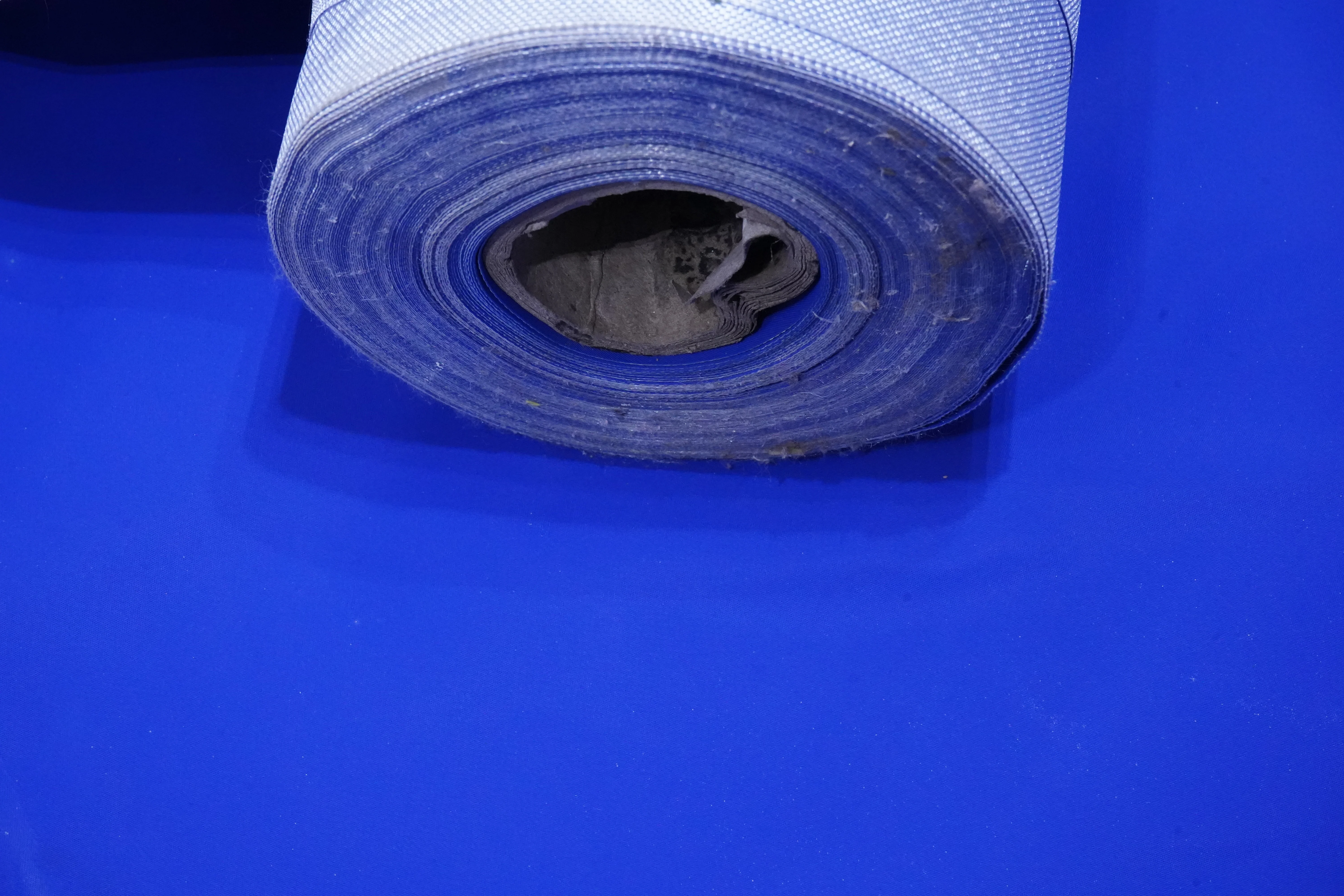 560 GSM Single Side Coated PVC Fabric Royal Blue - Image 5
