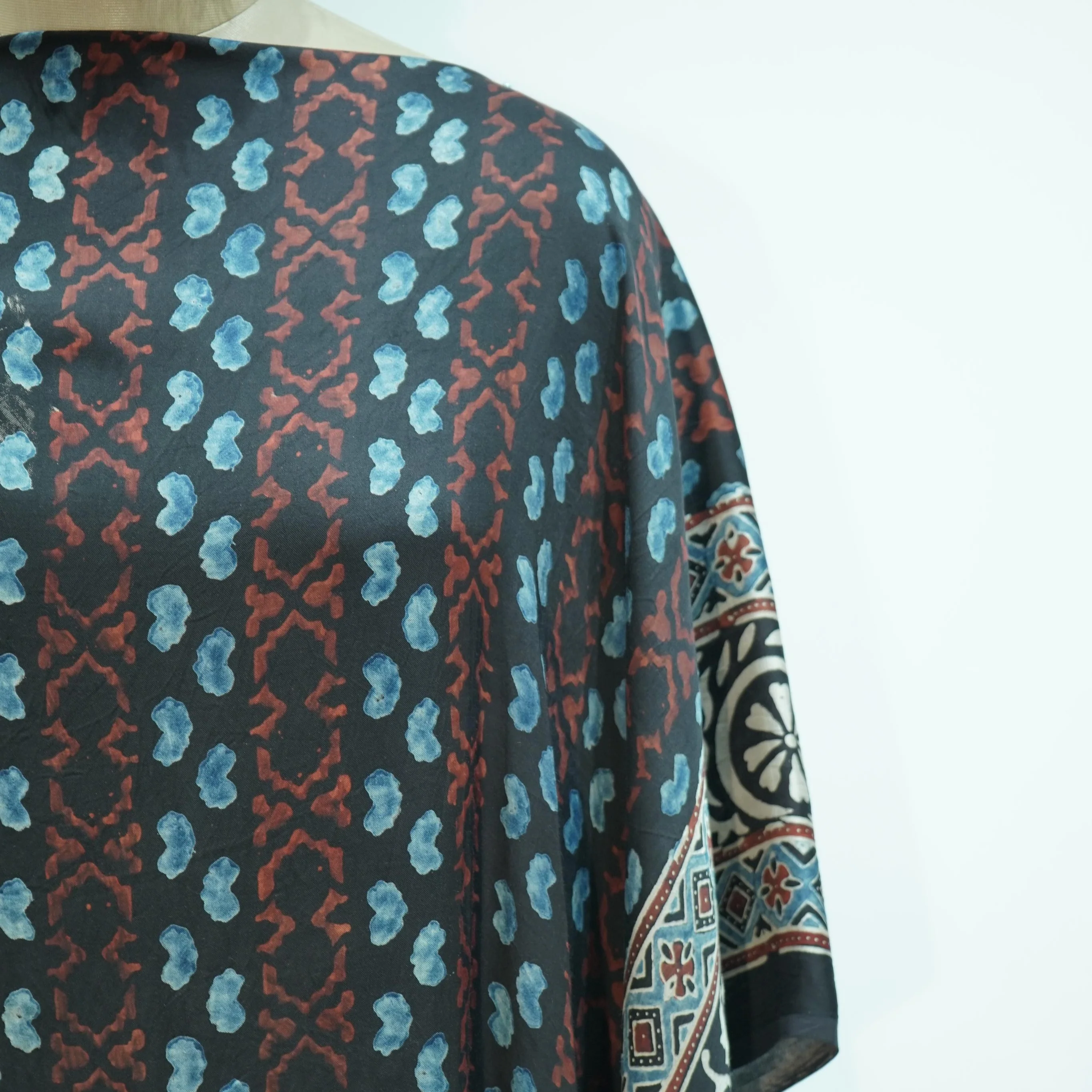 Black Ajrakh print Modal Silk Kaftan EEG-31605
