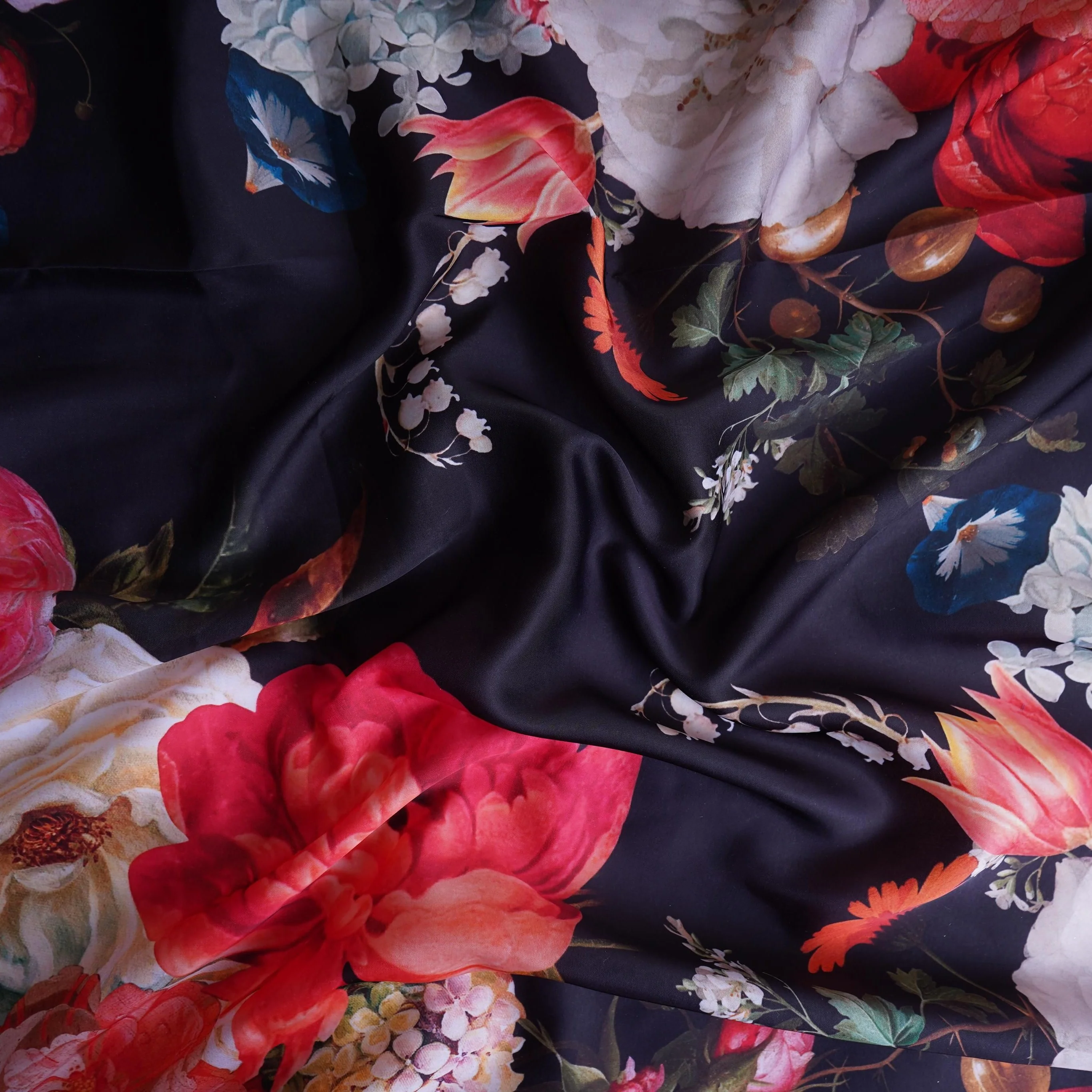 Black floral print Modal Silk Fabric MTFG-31078 - Image 3