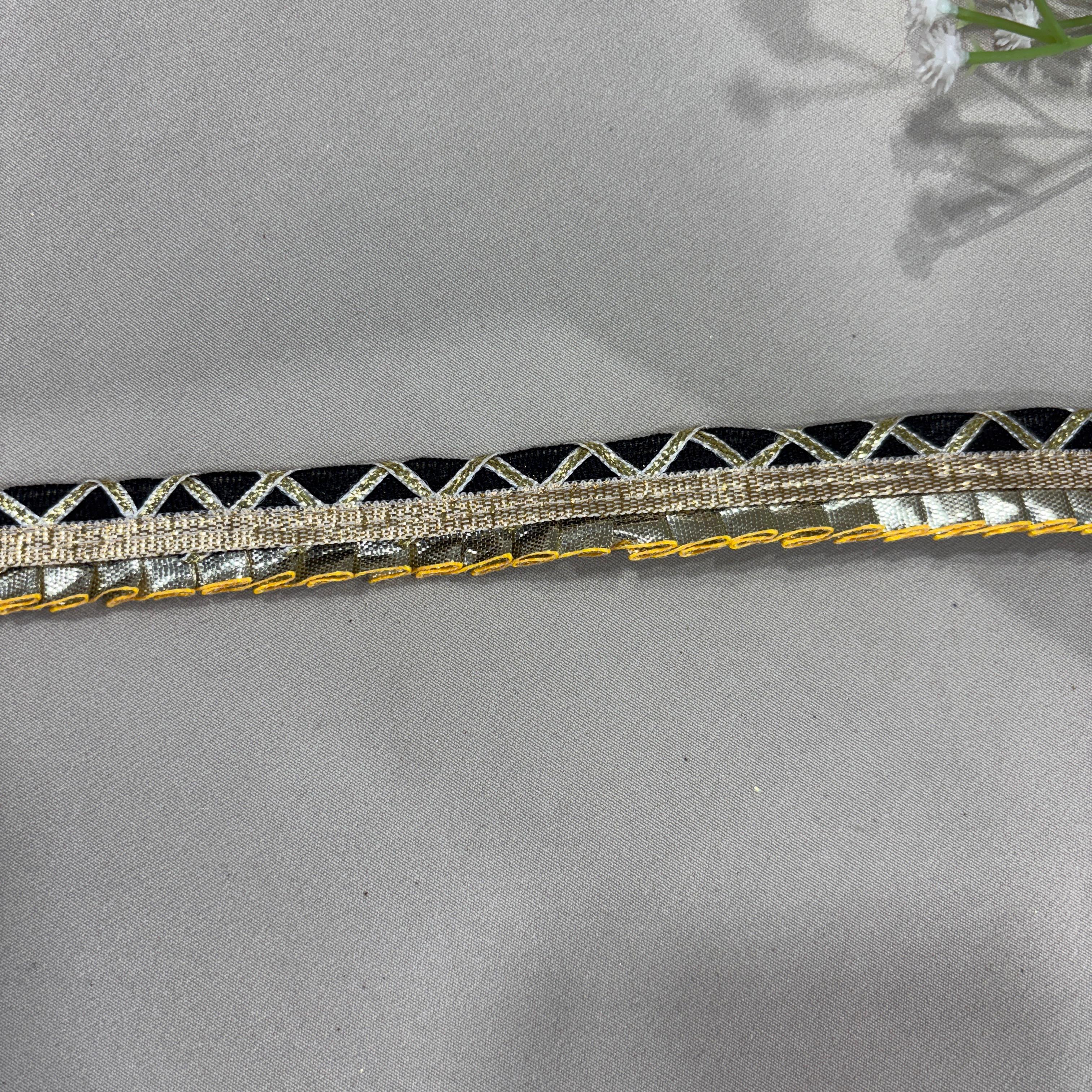 Black & Yellow Lace 21847 - Image 2