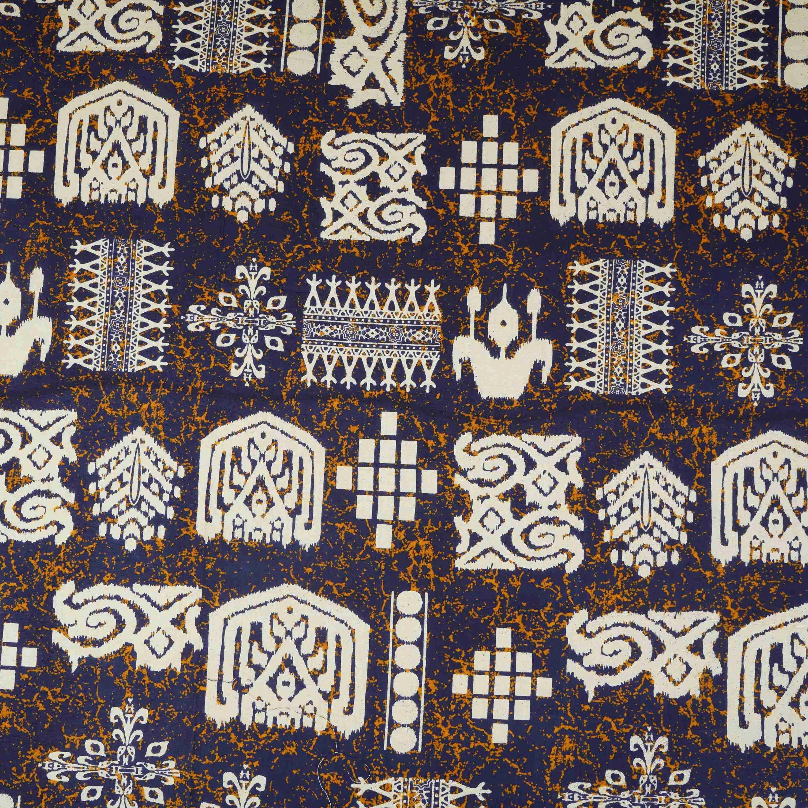 Blue & White Batik Print Cotton Fabric OG-30319 - Image 2