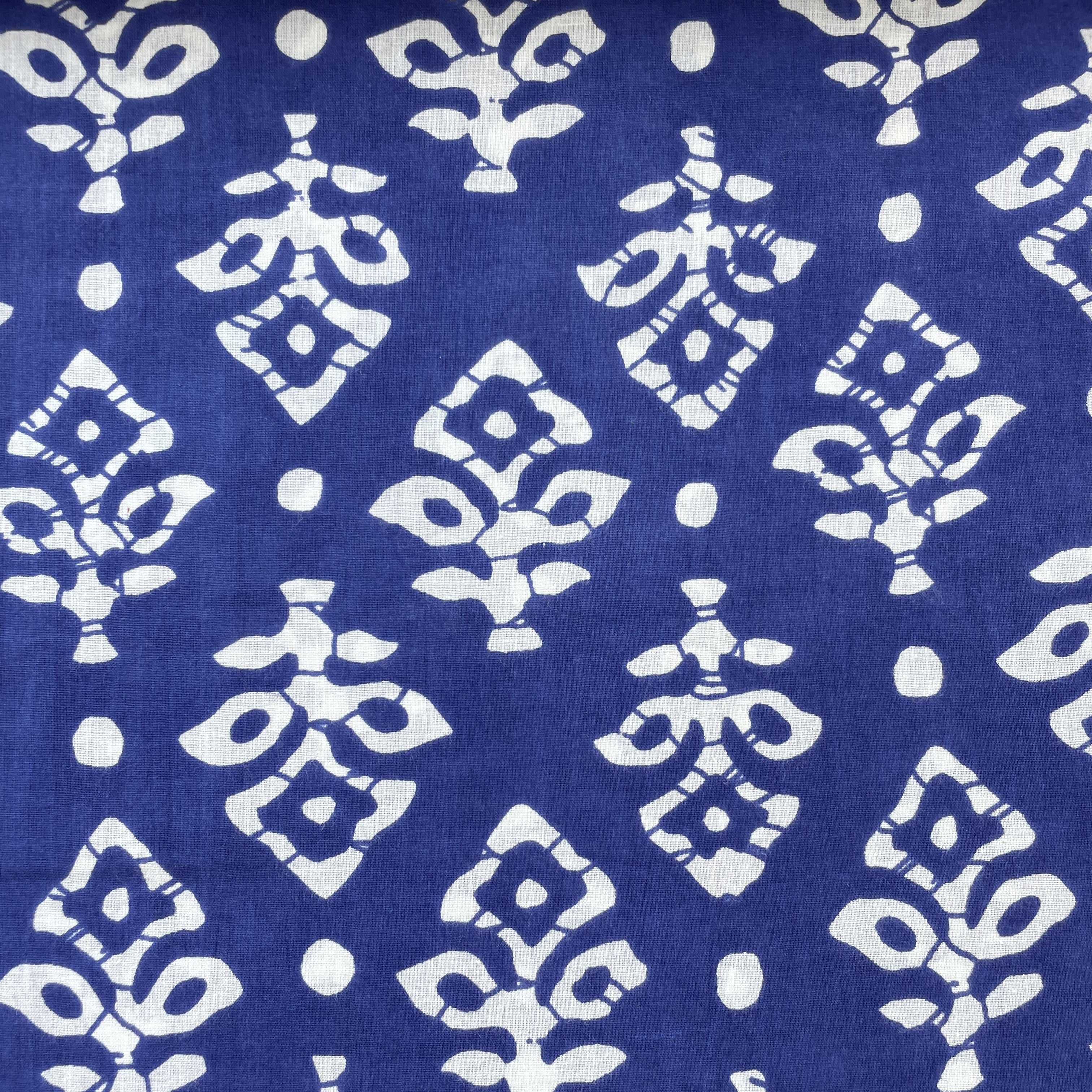 Blue & White Floral Print Cotton Fabric 11798 - Image 2