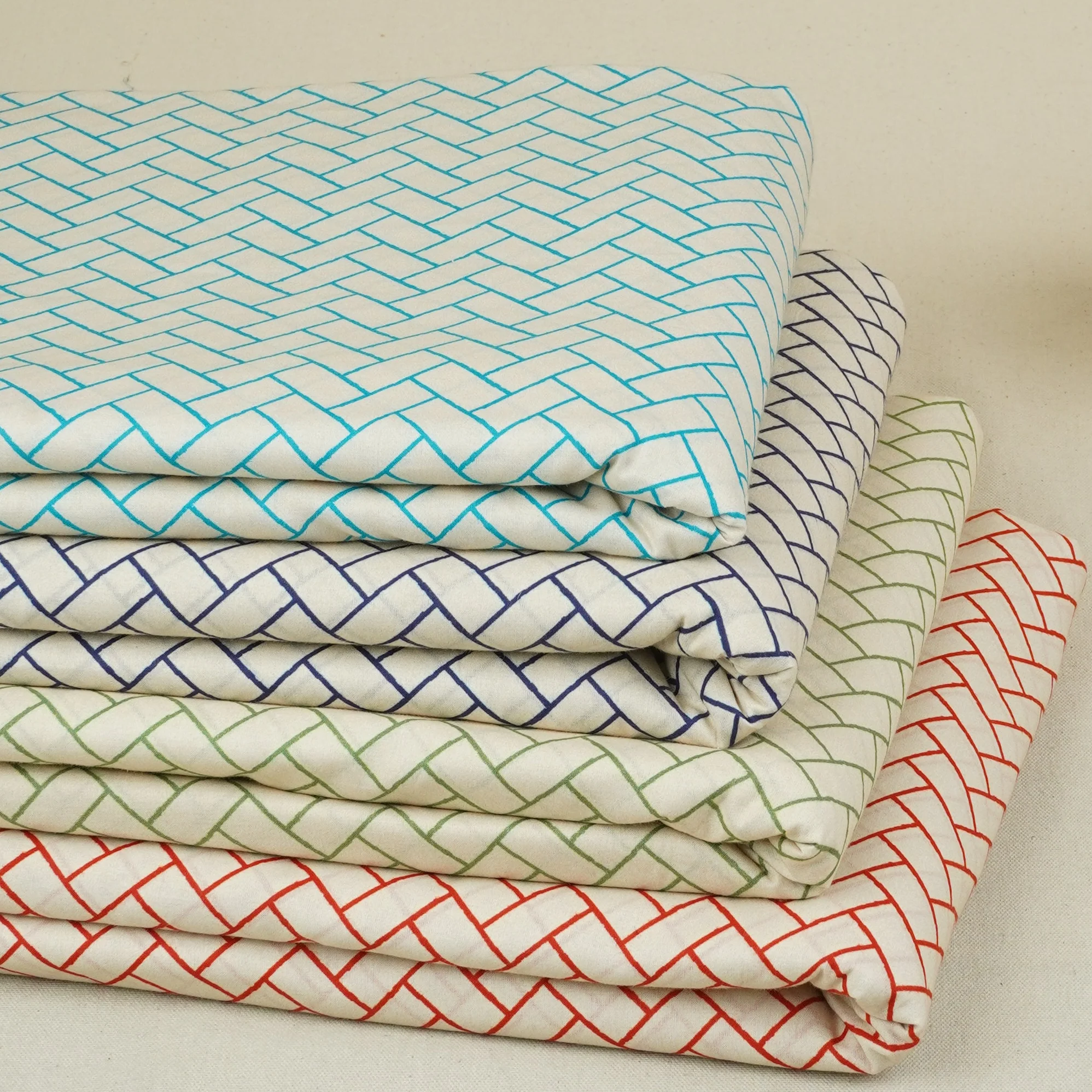 Green Geomatrical Print Cotton Fabric MT-29483 - Image 5