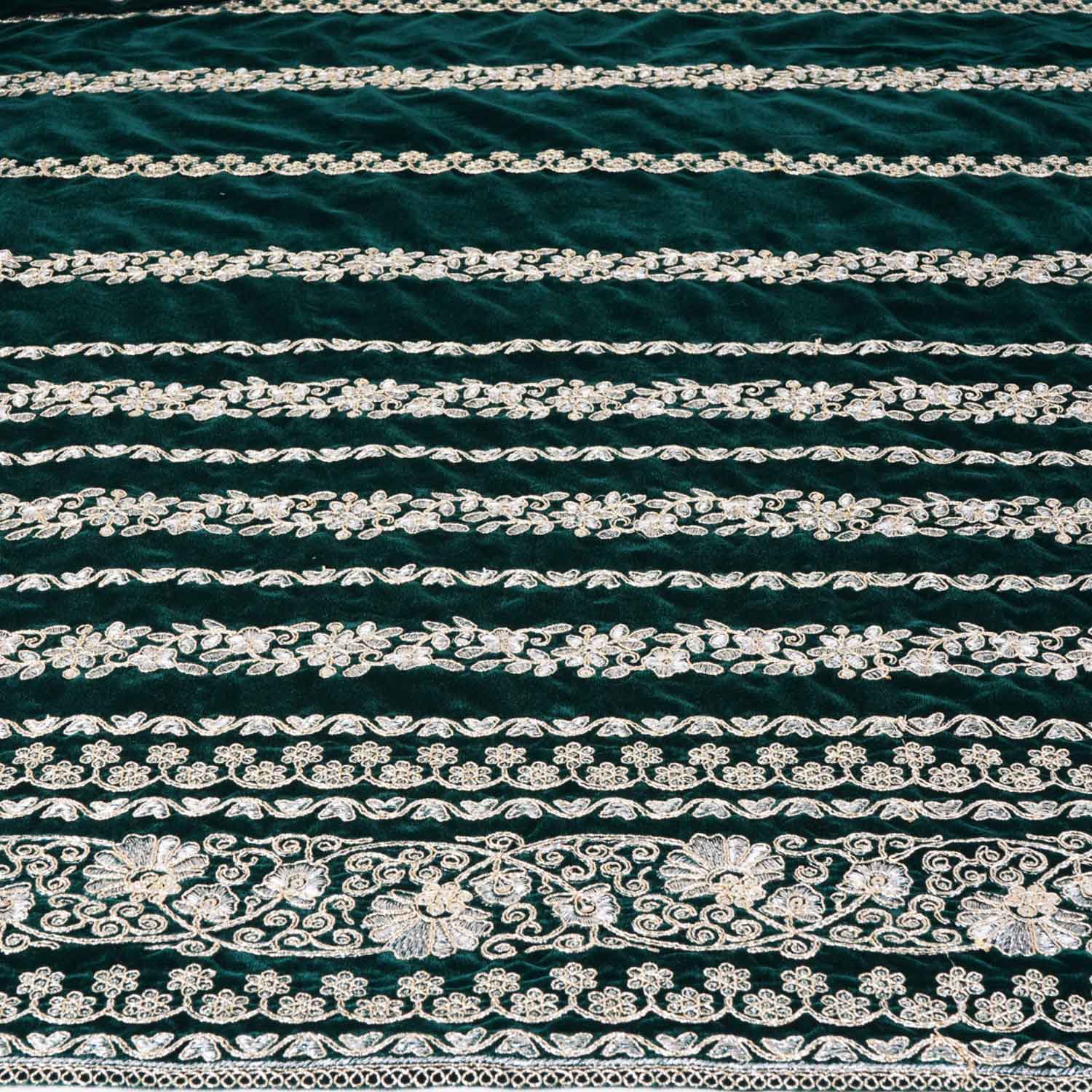 Green Zari Sequnis embroidery Velvet Fabric JD-28601 - Image 4