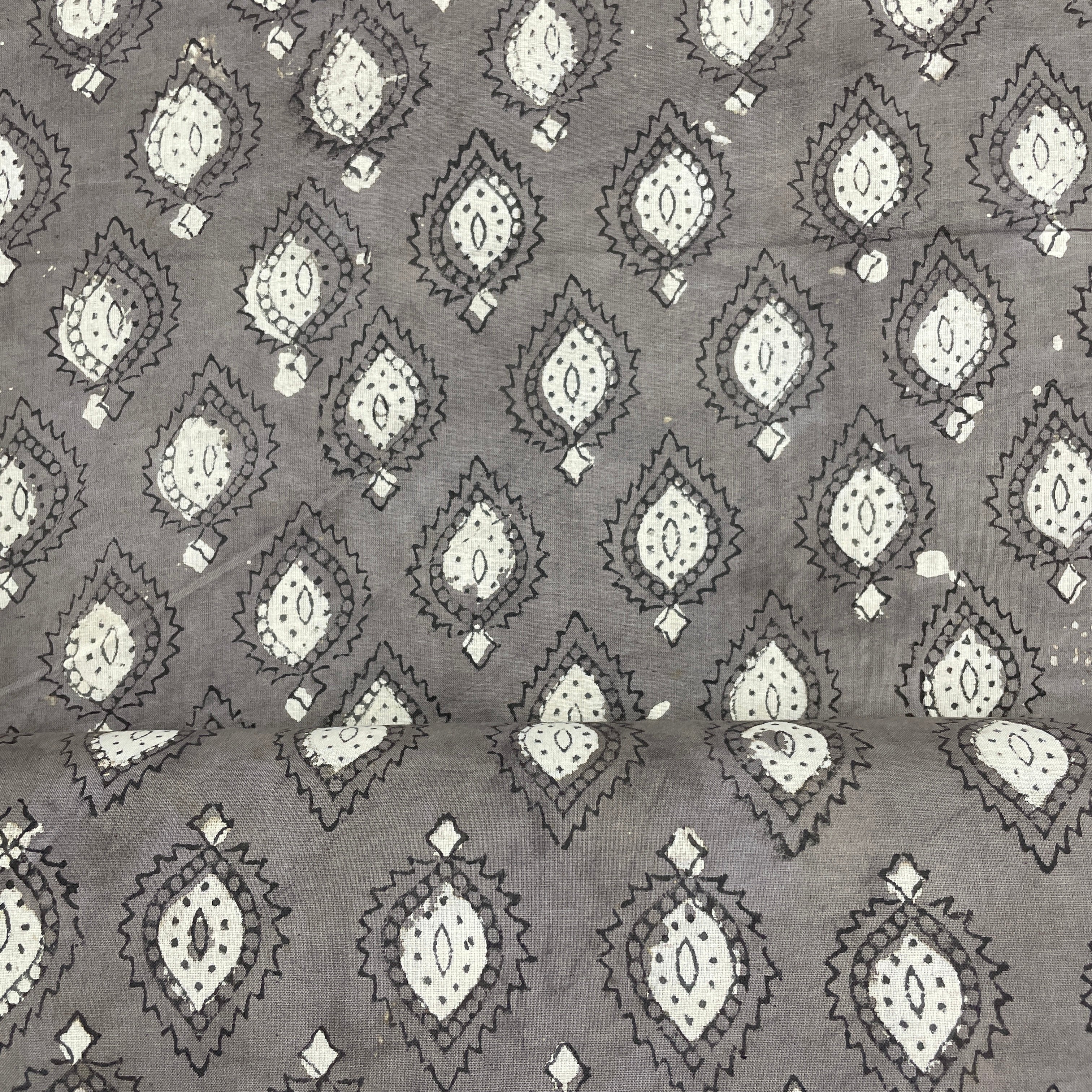 Grey & Cream Paisley Print Cotton Fabric TU-8691 - Image 2