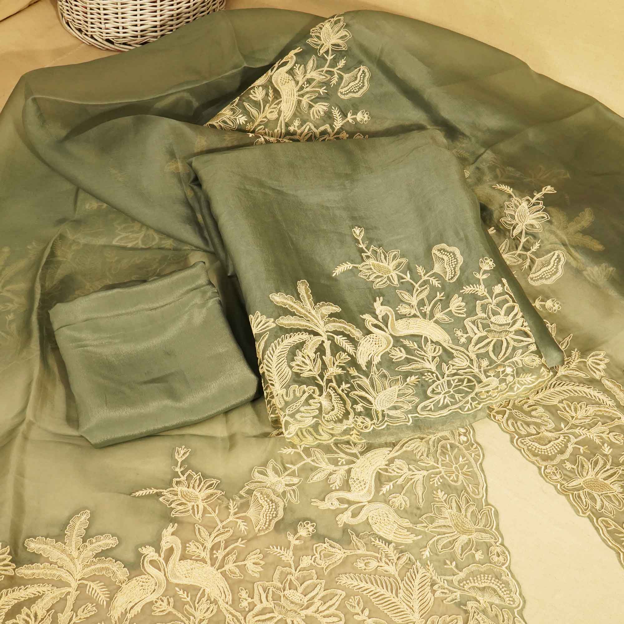 Grey Embroidery (Top-Organza,Bottom-Crepe,Dupatta-Organza) Organza Suit Set JDS-24688 - Image 5
