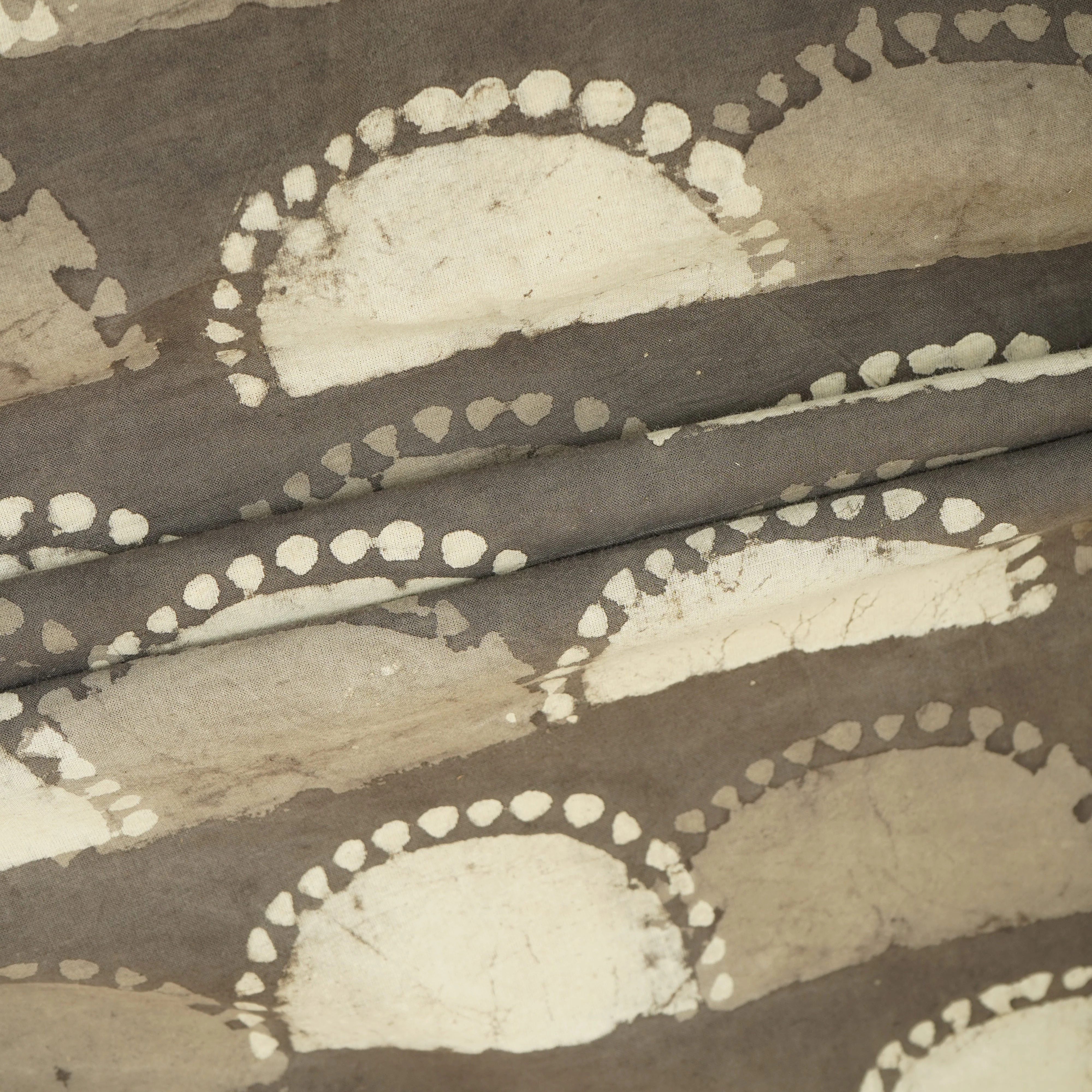 Grey with White Batik Print Cotton Fabric CH-29775 - Image 4