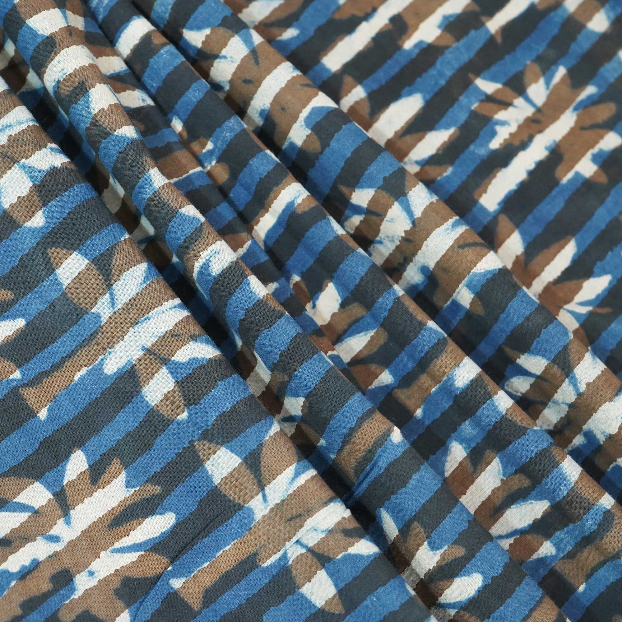 Indigo & White Jahota Print Cotton Fabric NC-24569 - Image 3