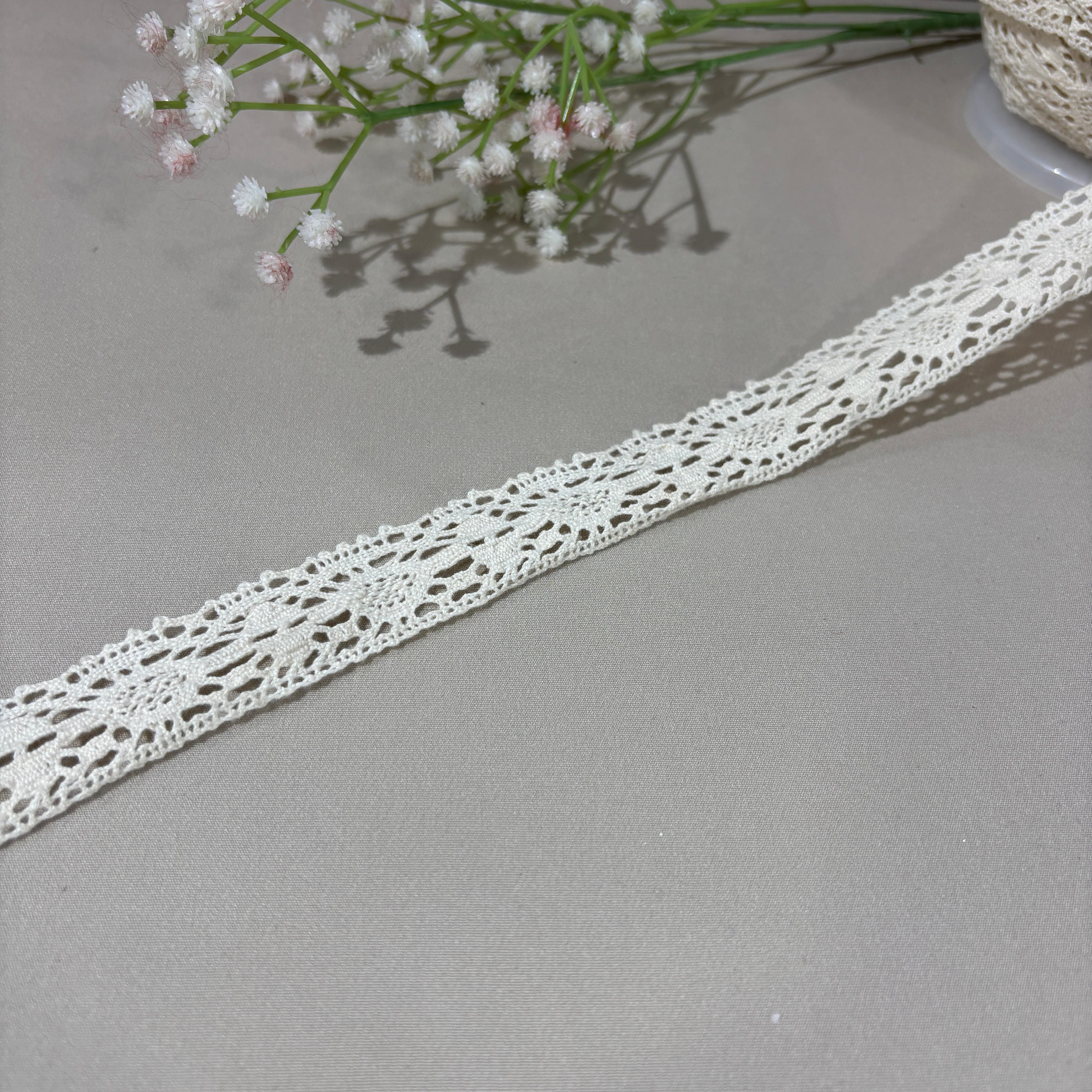Off Cream Dyeable Cotton Lace 9175