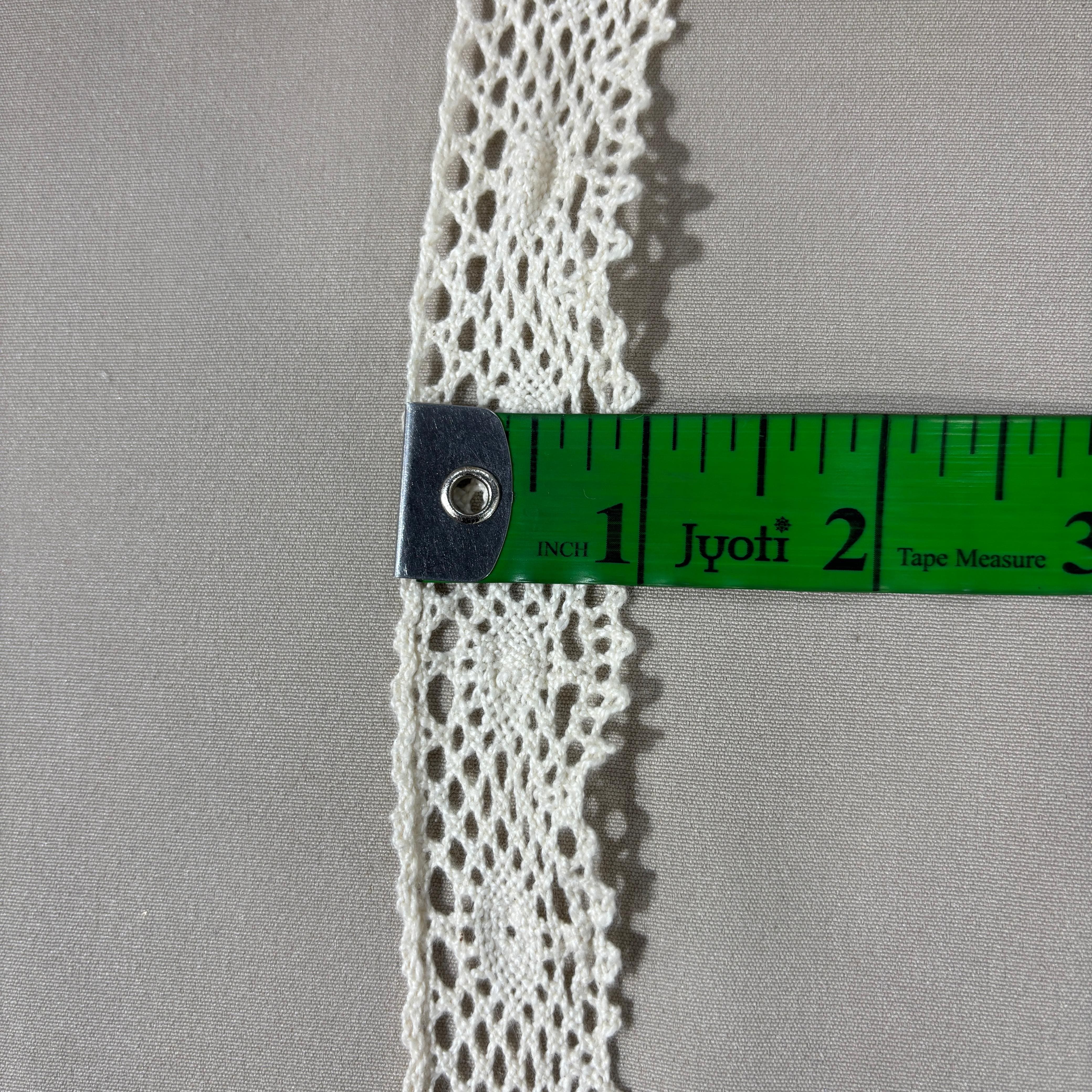 Off Cream Dyeable Cotton Lace 9180 - Image 3