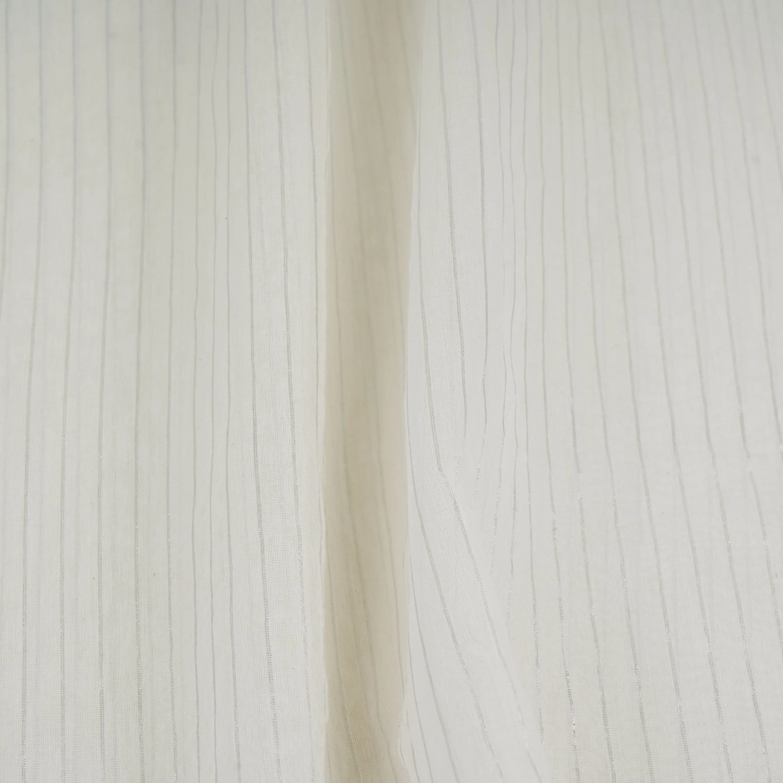 Off White with Silver Stripes Dyeable Tissue Fabric ACV-32244 - Image 5