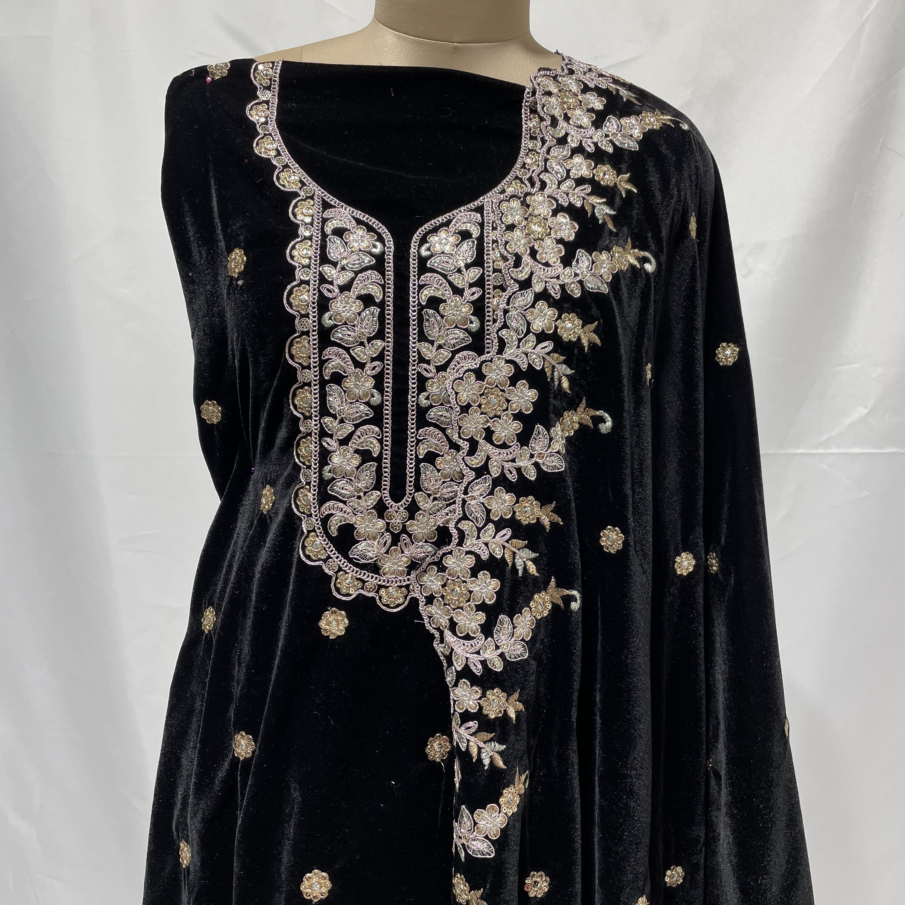 Premium Black Zari Embroidery Velvet Suit Set With Dupatta - Image 3