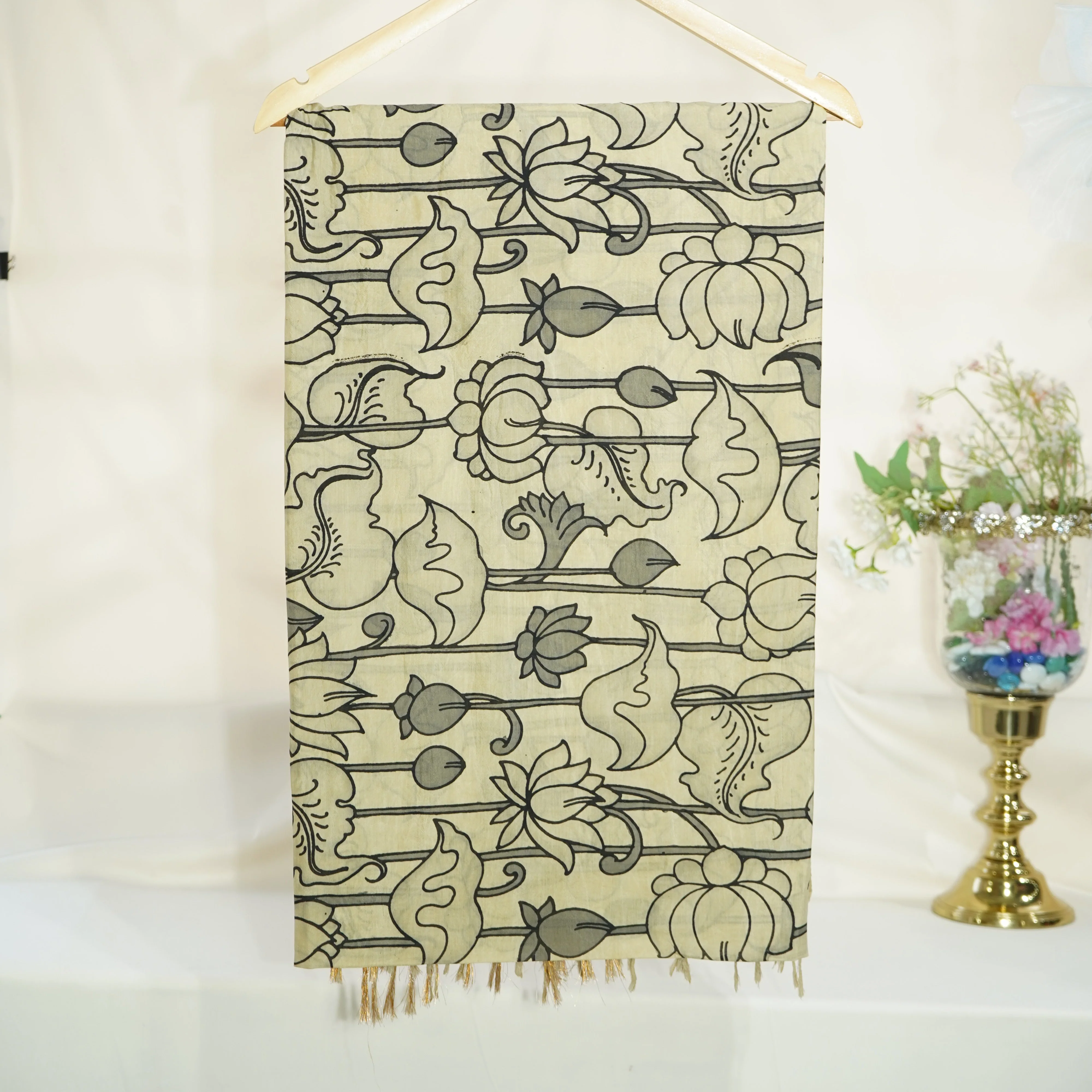 Premium Golden Kalamkari Prints Pen Kalamkari Dupatta Fabric - Image 3