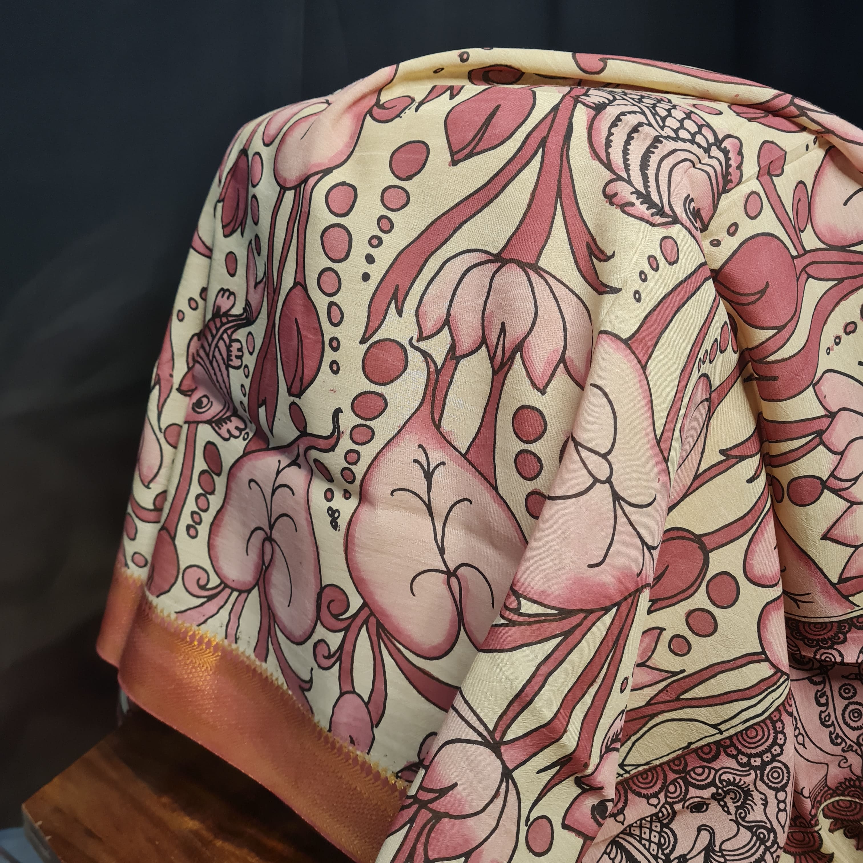 Premium Off White Kalamkari Prints Pen Kalamkari Dupatta Fabric - Image 3