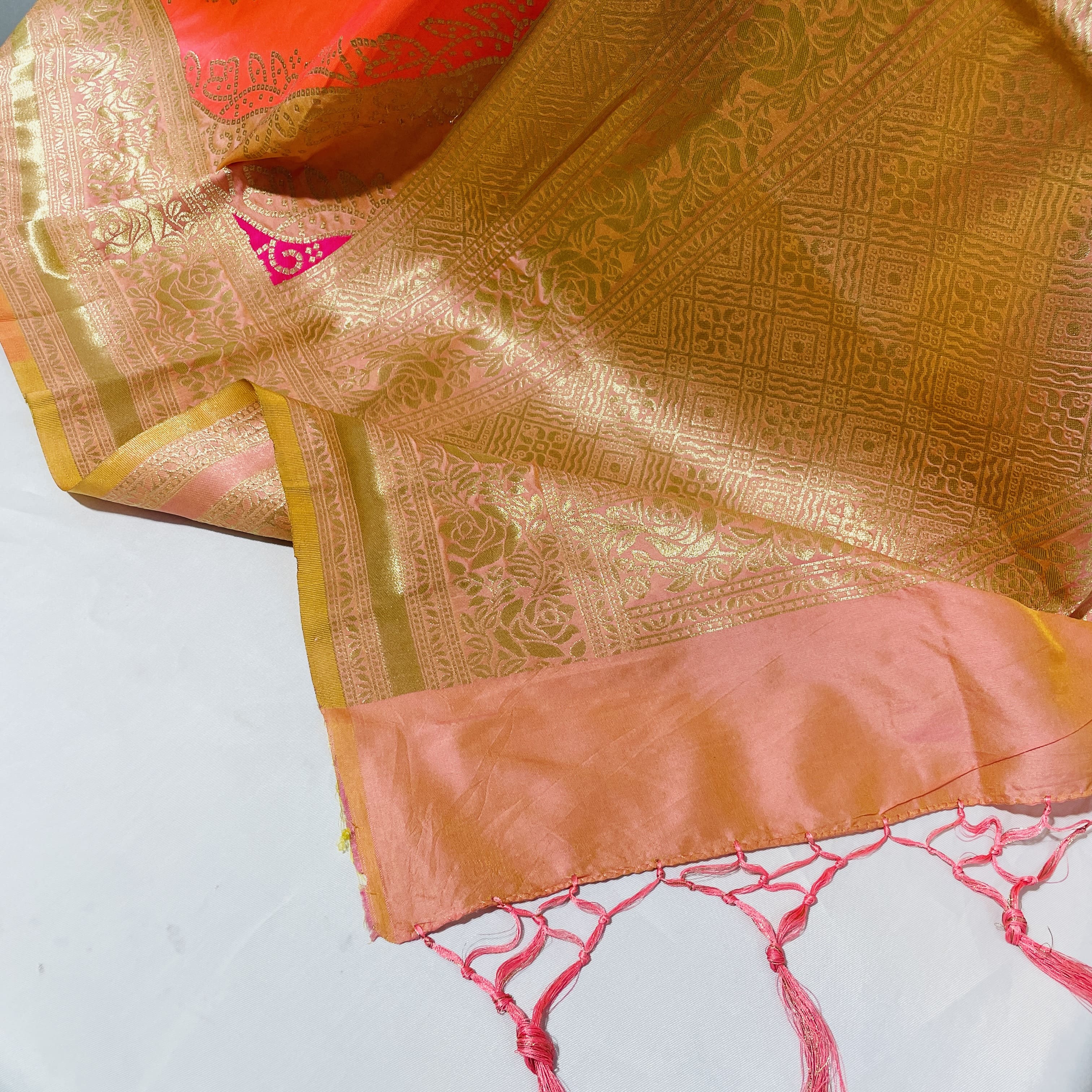 Premium Pink Floral Print Banarsi Jacquard Dupatta - Image 3