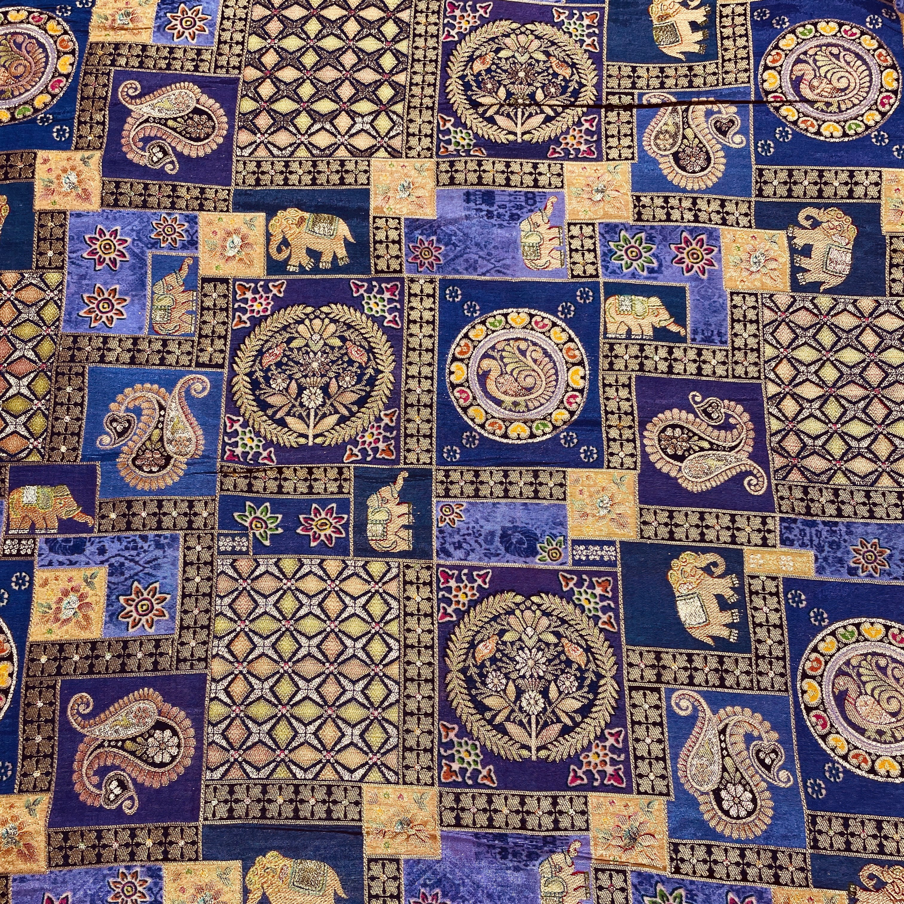 Purple & Multicolor Position Print With Zari Jacquard - Image 3