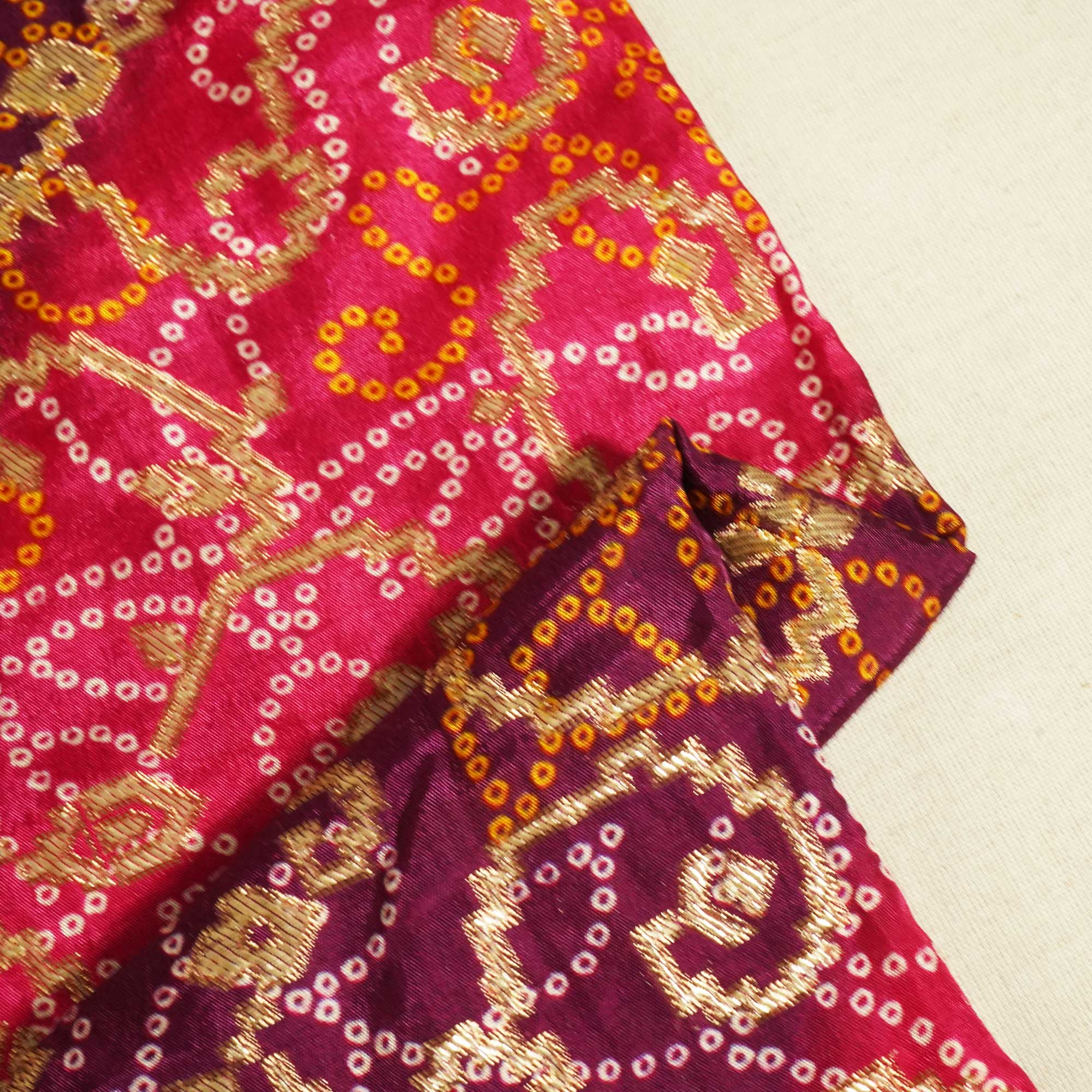 Purple and Pink Bandhani Print Dola Silk Fabric 2078 KT-19767 - Image 2