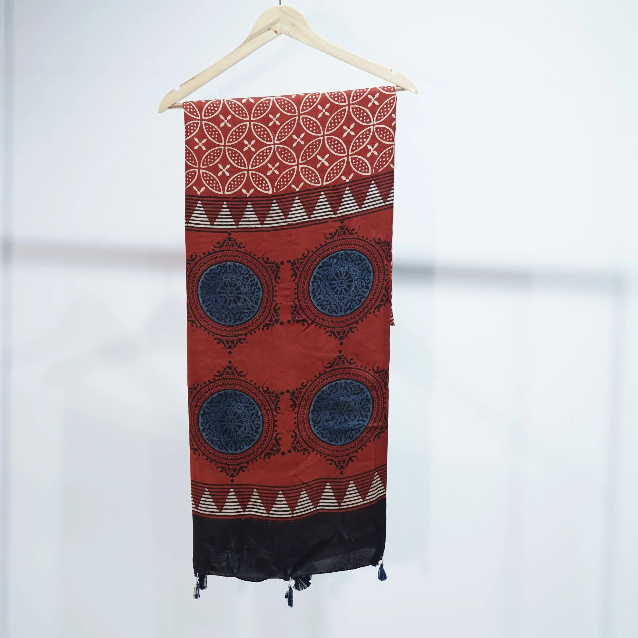 Red Ajrakh print Modal Silk Kaftan EEG-31609 - Image 4