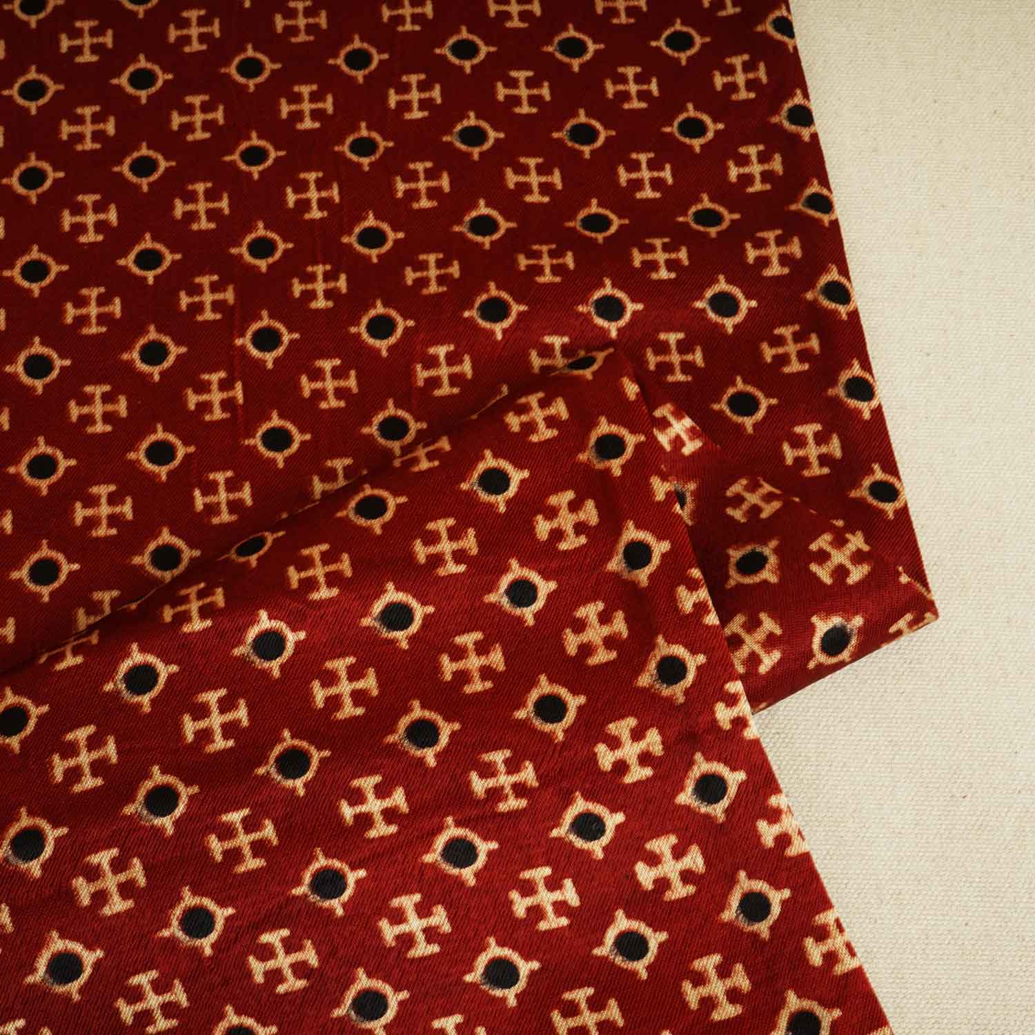 Red Floral Print Mashru Silk Fabric EEG-28328 - Image 2