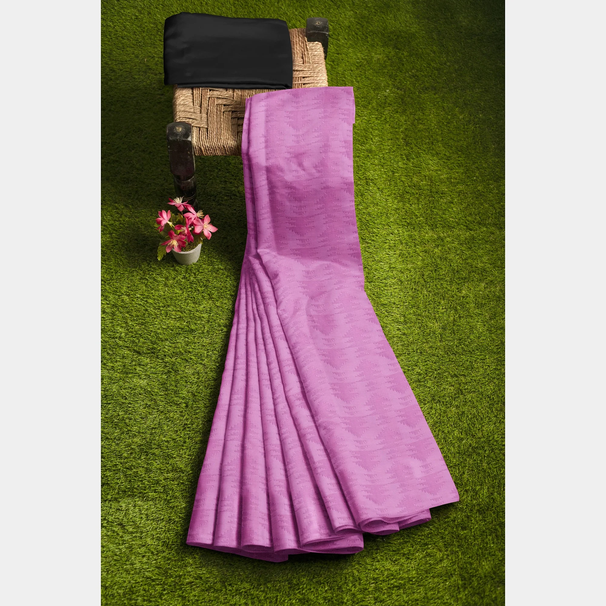 Pink Solid Jacquard Cotton Fabric - Image 4