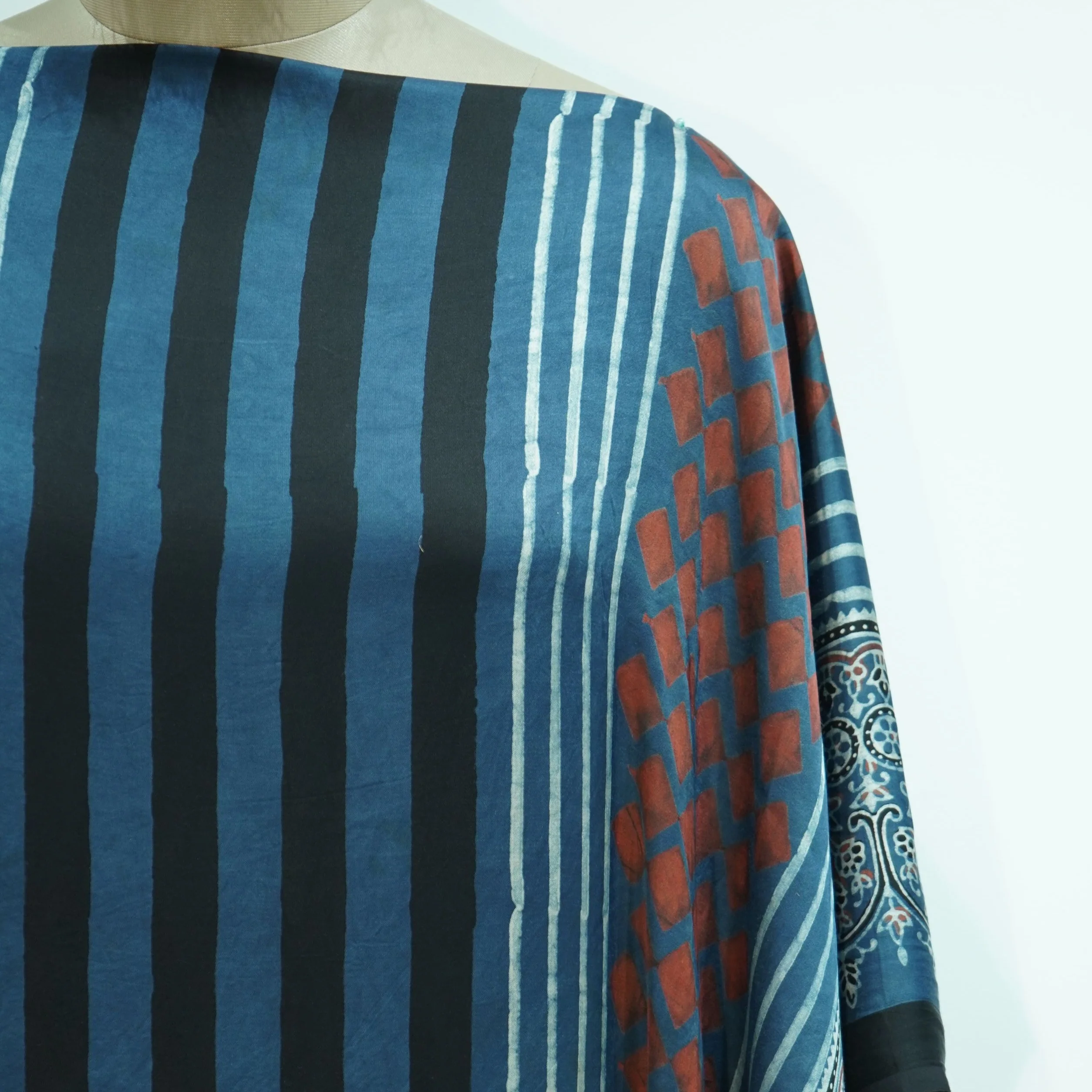 Teal Blue Ajrakh print Modal Silk Kaftan EEG-31627 - Image 3