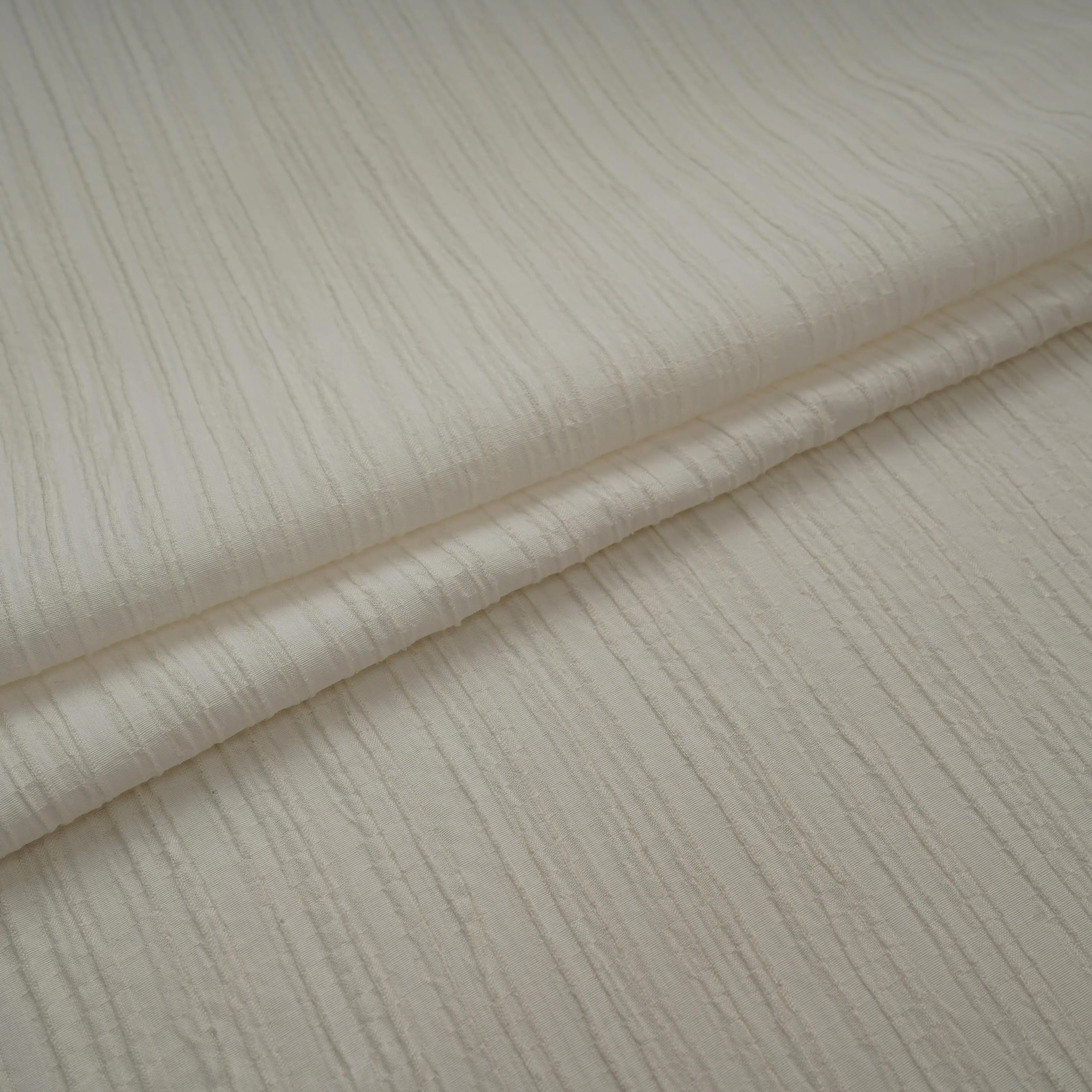 White Solid Crushed Poplin LI-32161 - Image 5