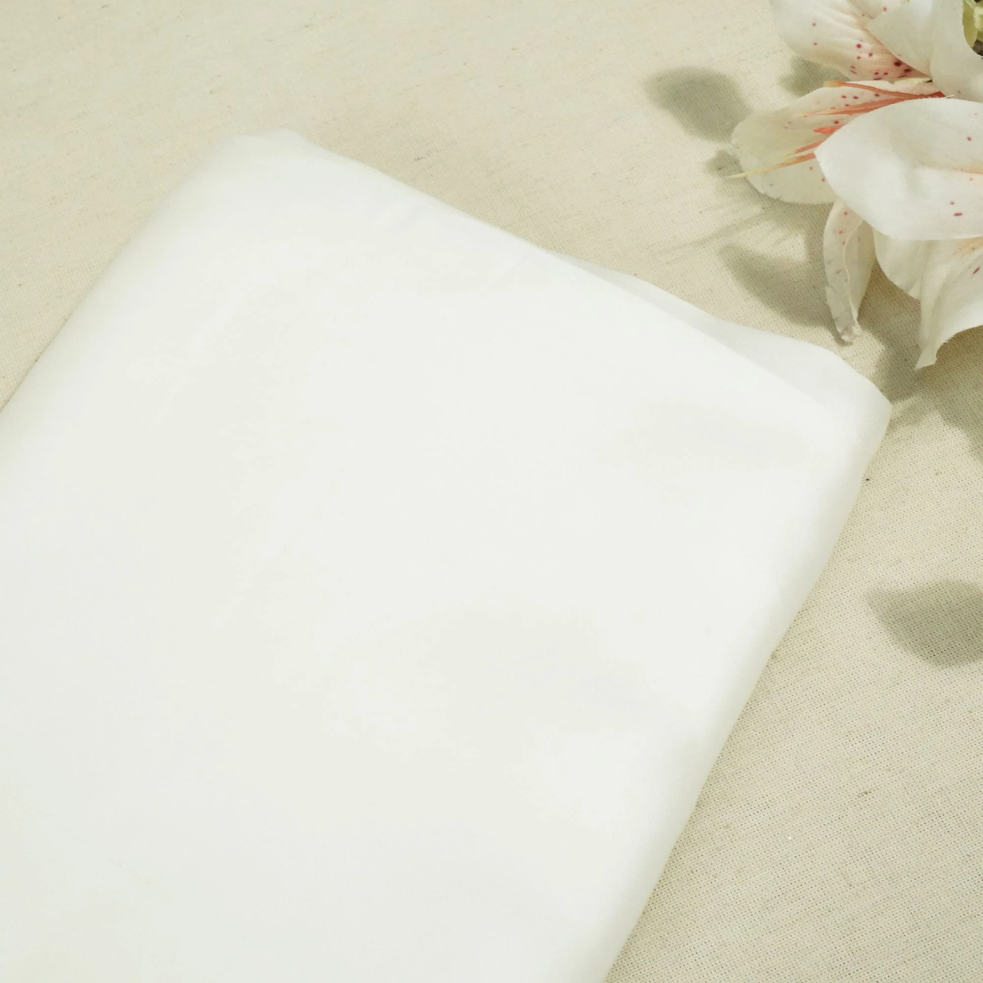 White Solid Dyeable Geogrette Fabric BT-11160